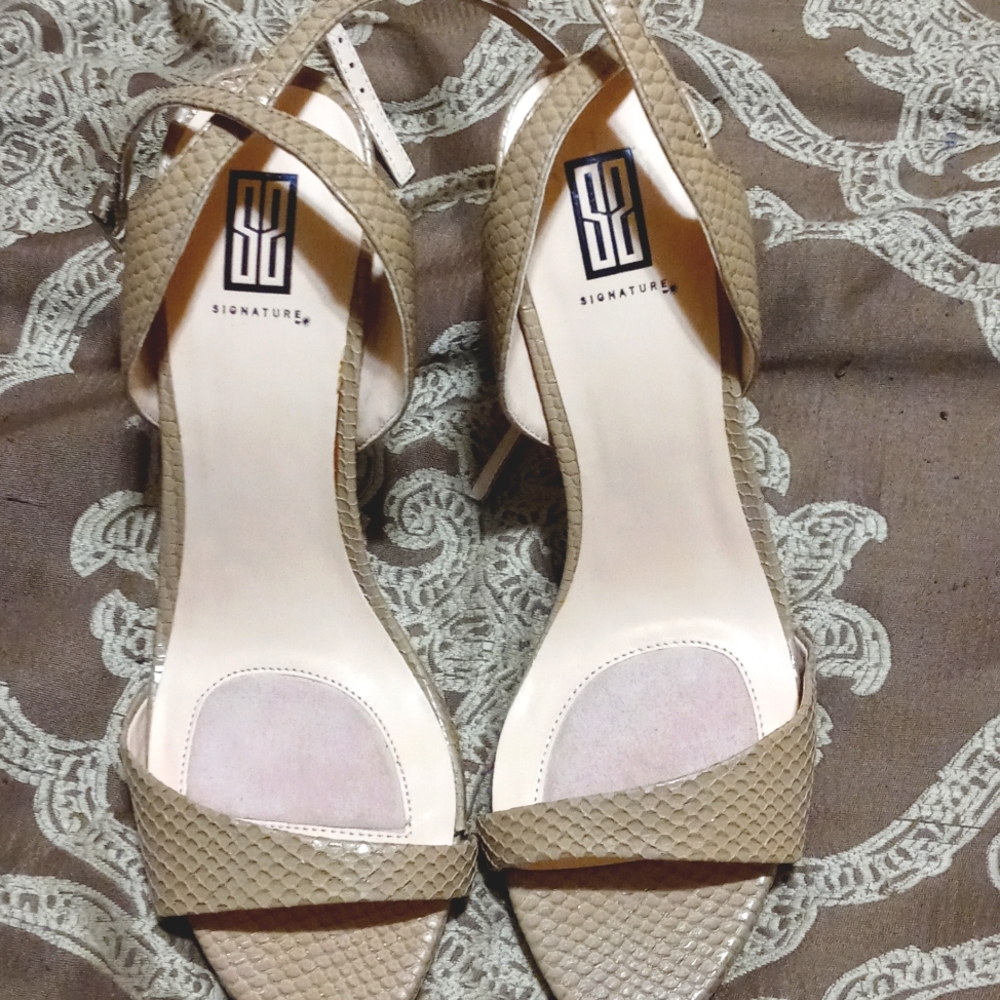 Snake print hells